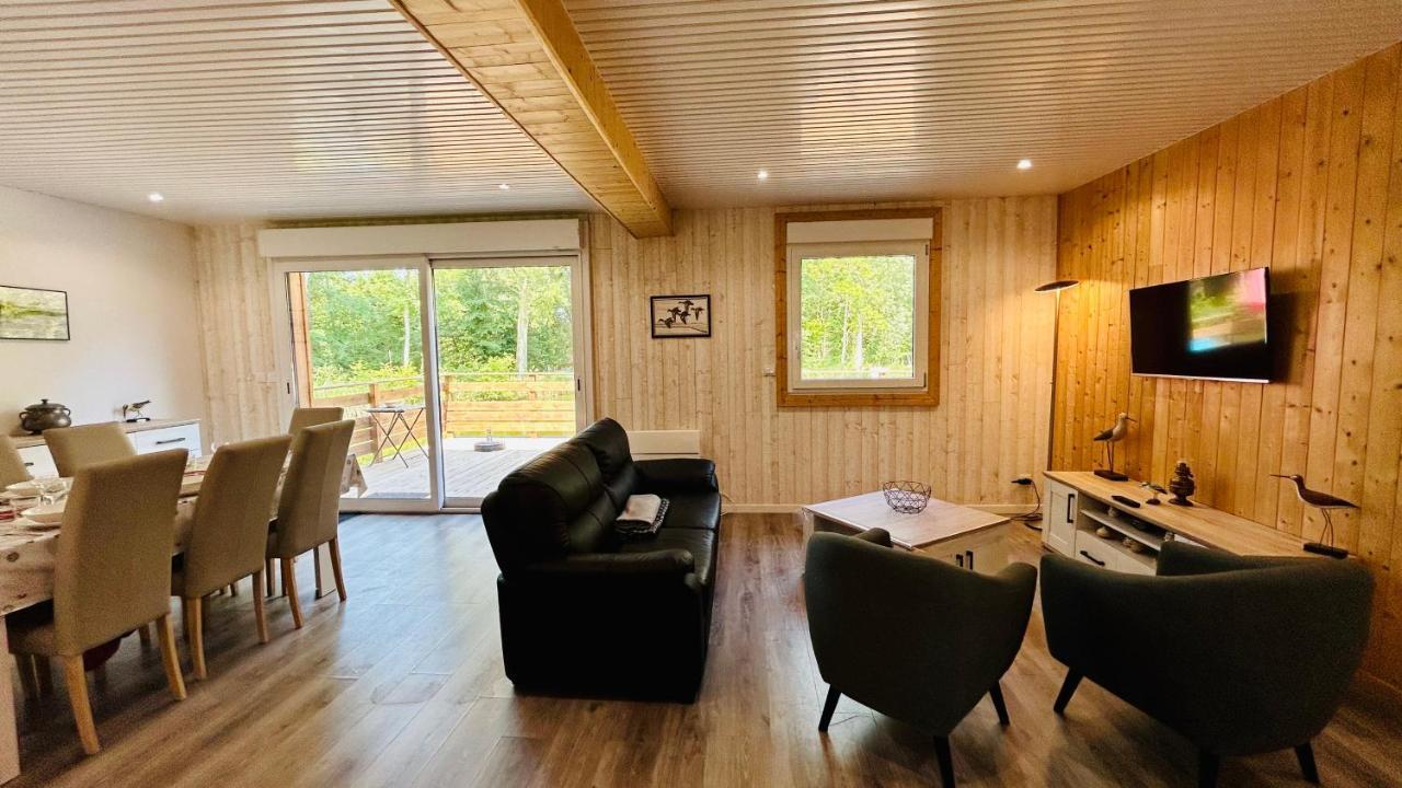 Chalet avec terrasse sur pilotis vue sur l'étang Rue  Exterior foto